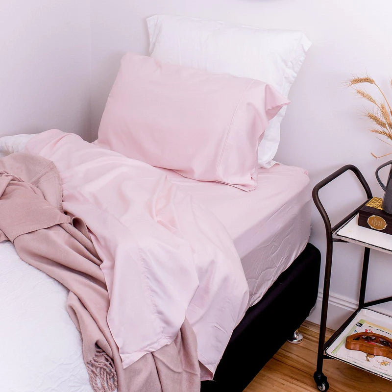 Organic Bamboo Bed Blanket – Hypoallergenic, Breathable & Ultra-Soft